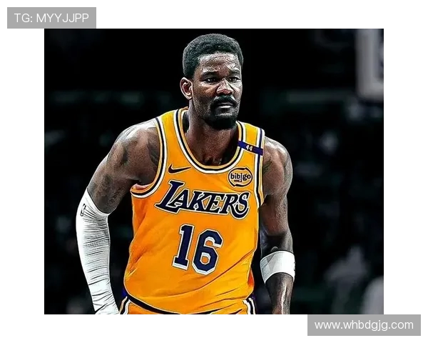 湖人 2 年 1660 万锁定艾顿！火箭截胡三目标，紫金军中锋赌局暗藏生死局